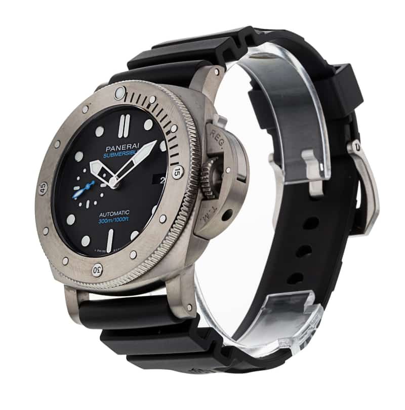Panerai Luminor Submersible PAM01305